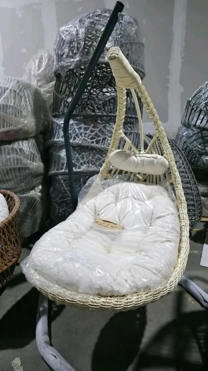 Rattan Garden swing chair moonchair brand new - Image 2