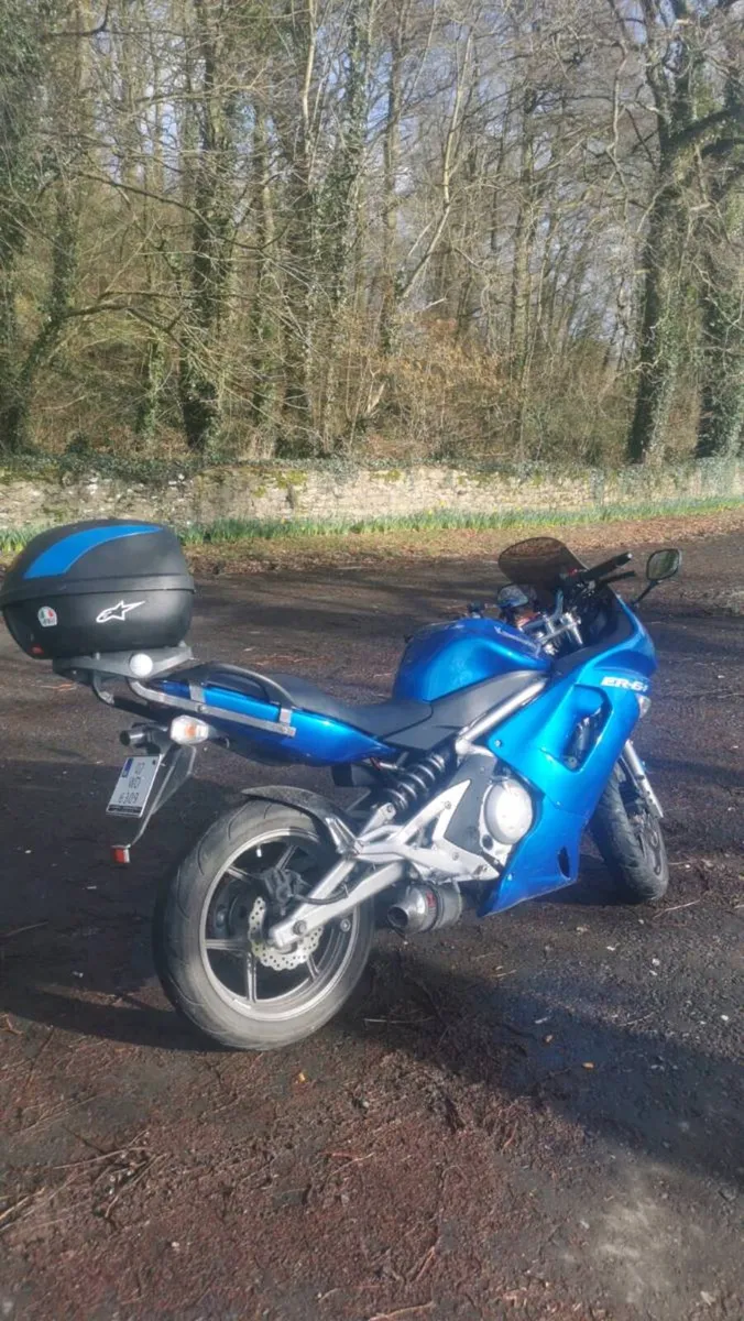Kawasaki ER6F - Image 2