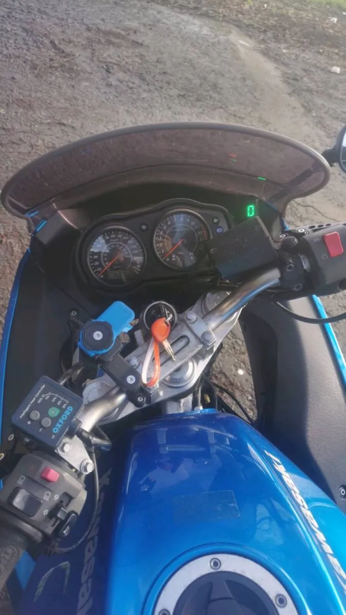 Kawasaki ER6F - Image 3