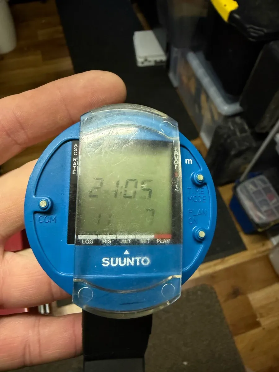 Sumo scuba diving computer - Image 1