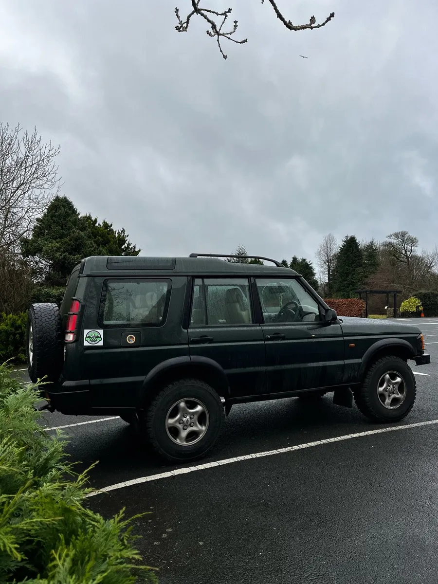 Land Rover Discovery 2 - Image 3