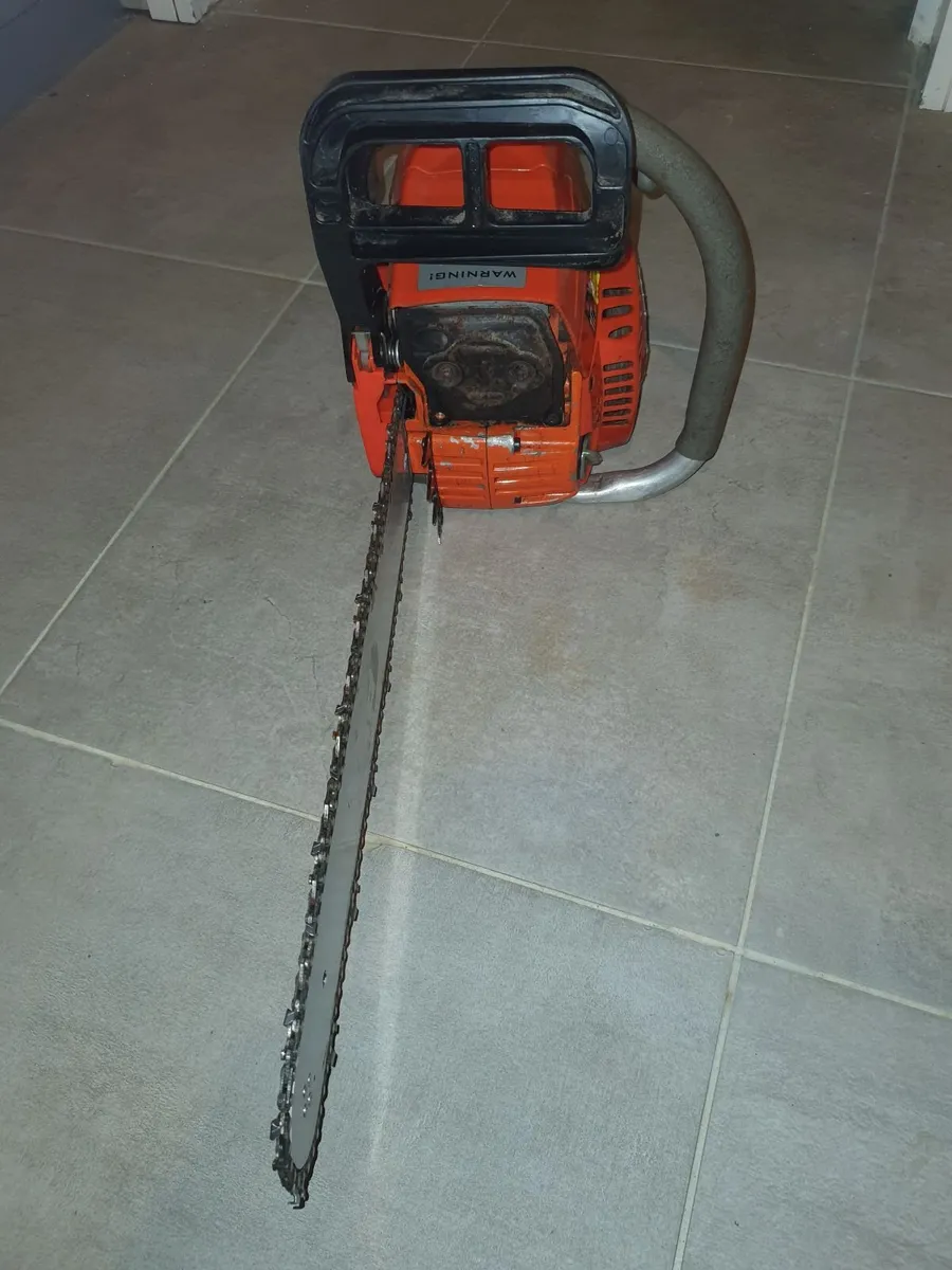 ZoMax Chainsaw - Image 1