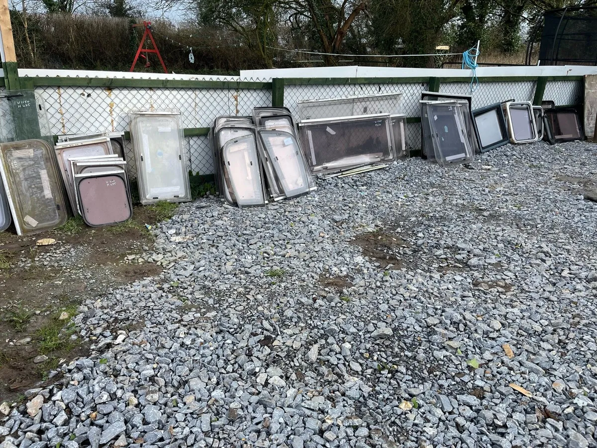 Caravan parts & windows - Image 1