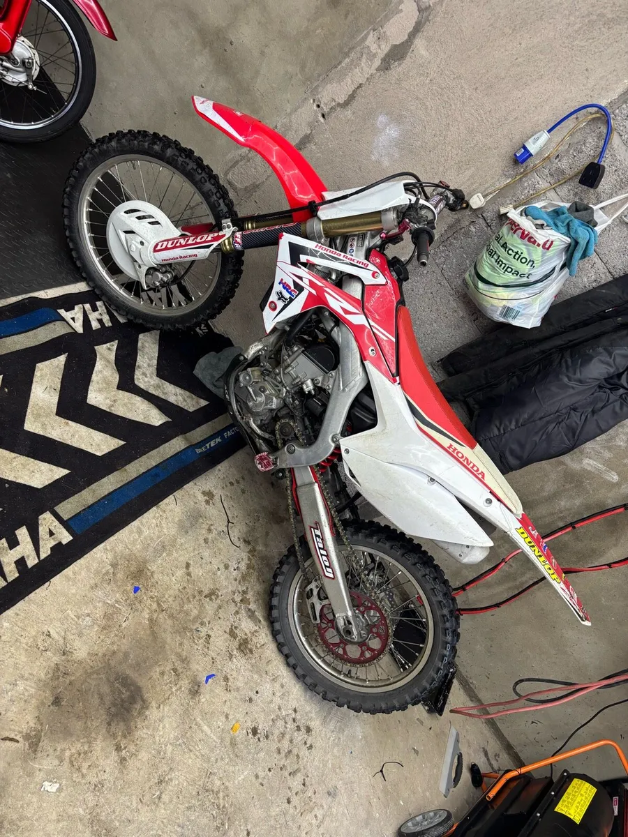 2016 Honda crf 250 - Image 4