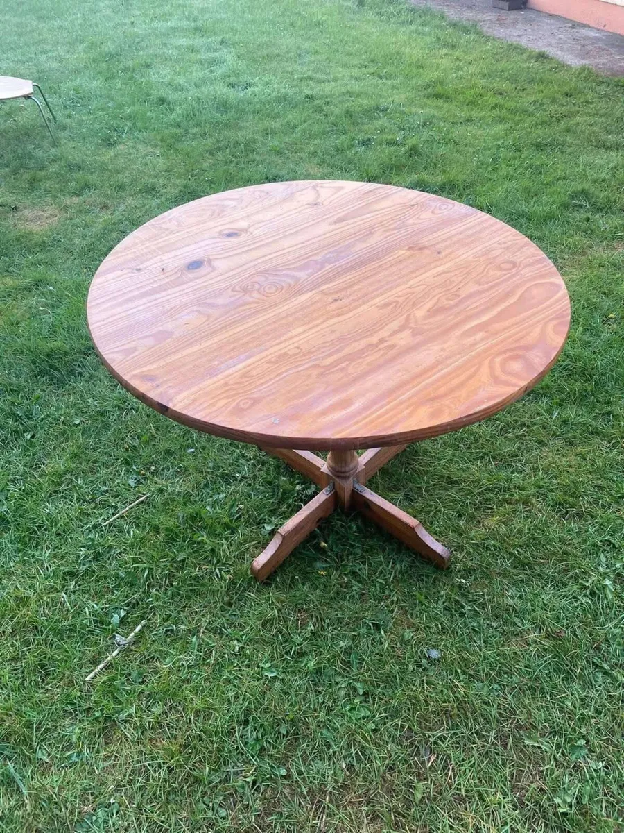 Kitchen pine table small - Image 1