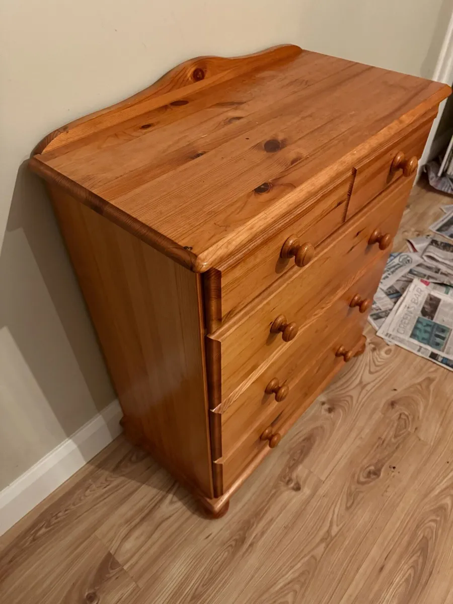 Chest of drawers - Image 2