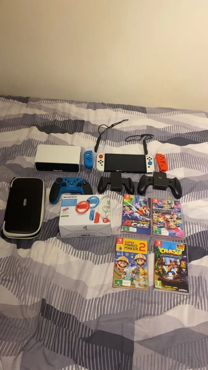 Nintendo Switch oled - Image 1