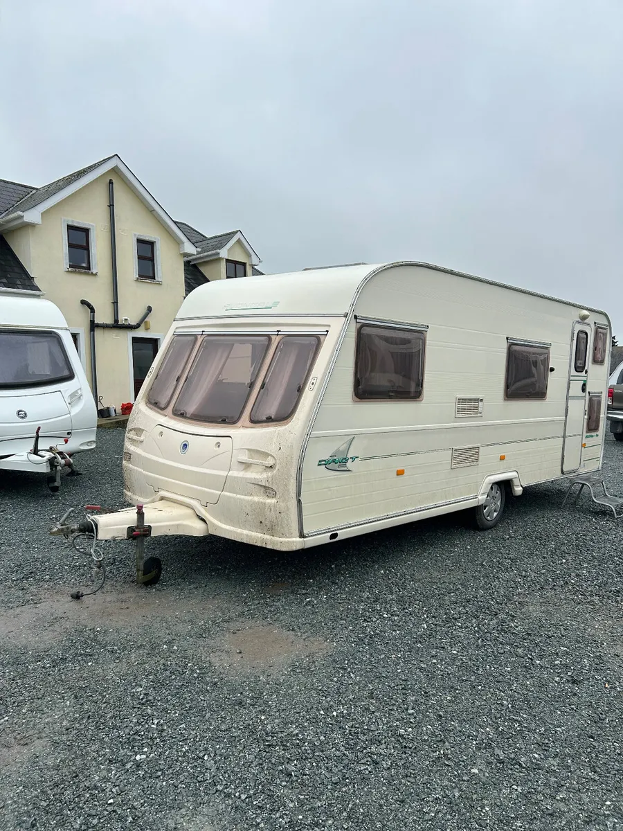 Avondale dart caravan - Image 3