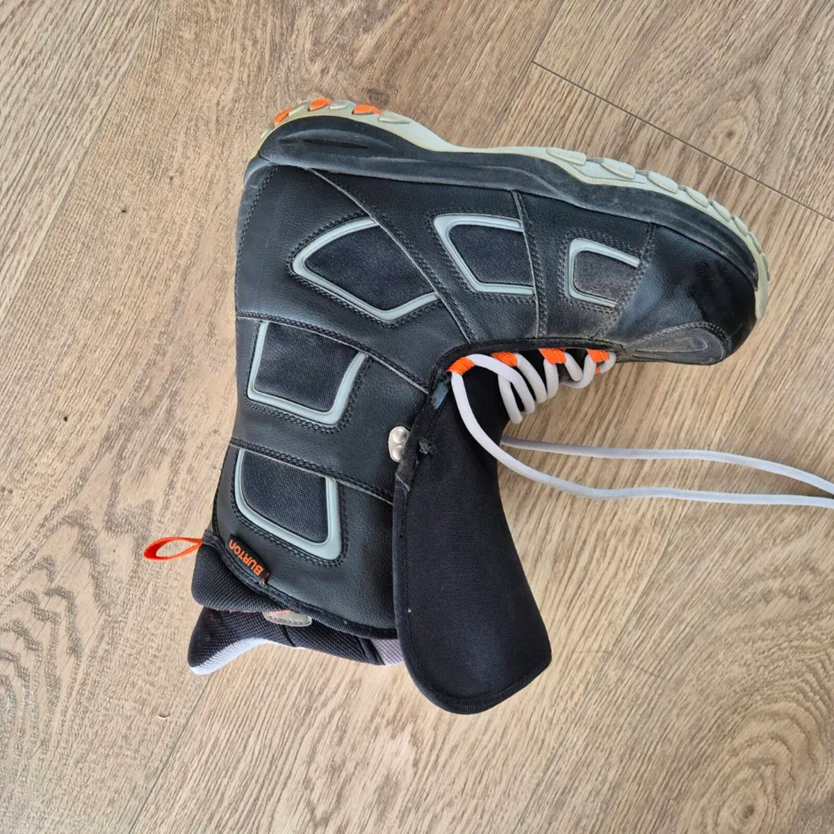 Snowboarding boots - Image 4