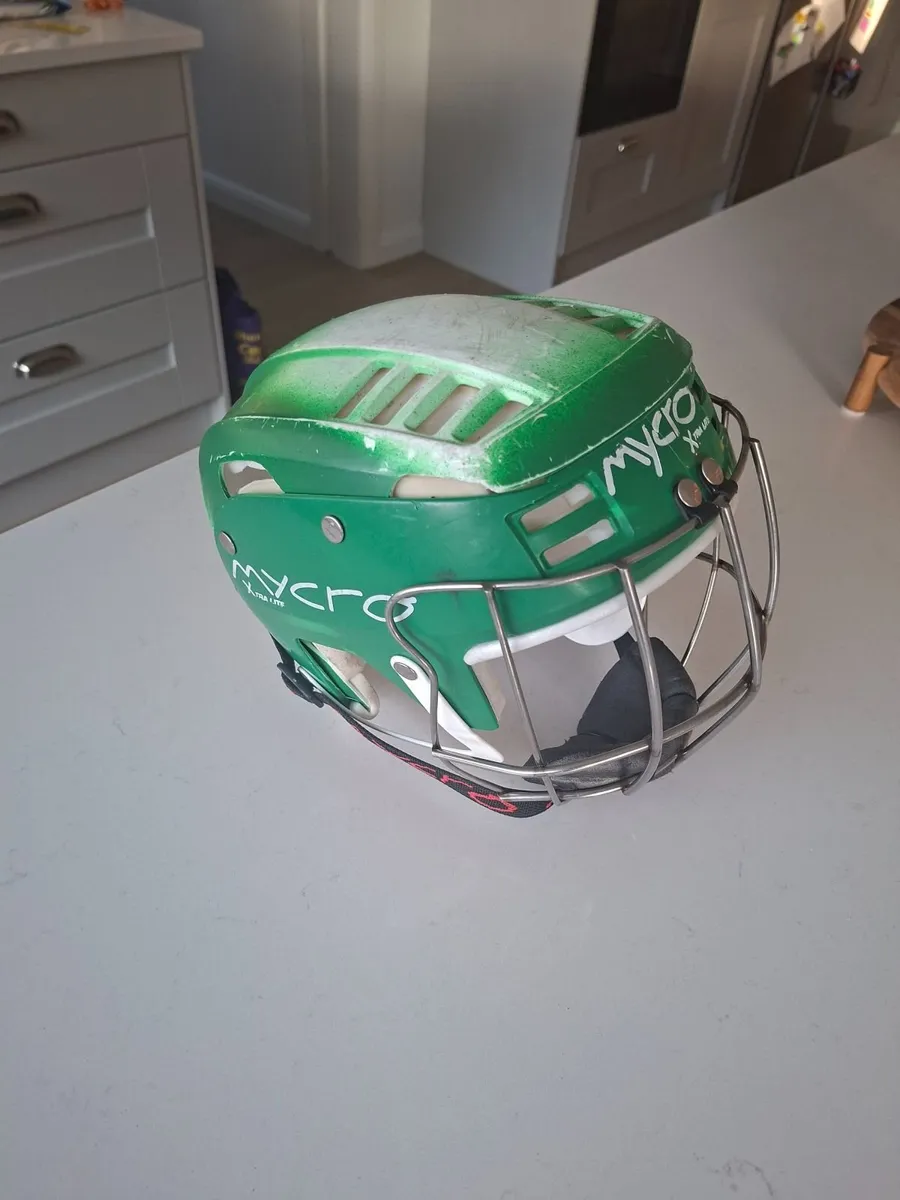Mycro hurling helmet - Image 4