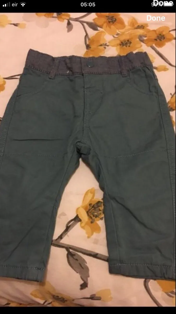 Boys M&S trousers 3/6 mths €3 - Image 1