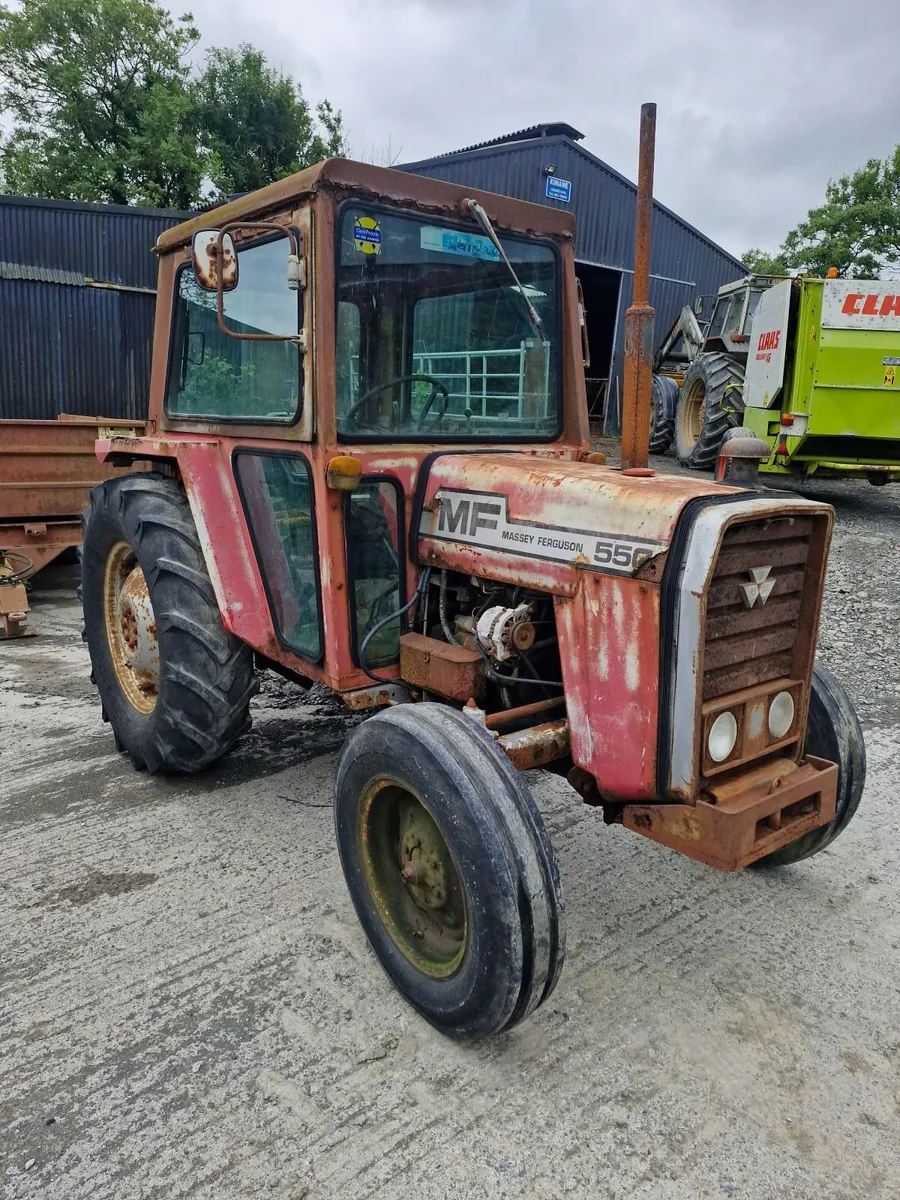 Massey Ferguson 550 - Image 1