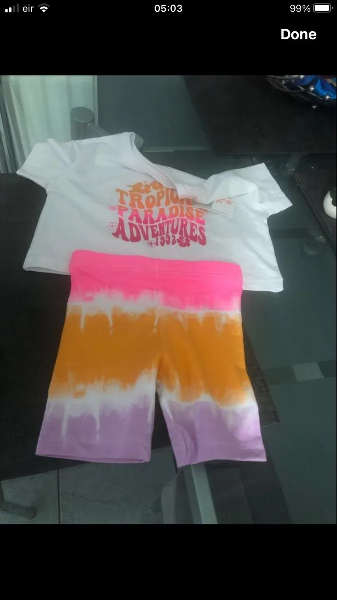 Girls BNWT two piece suit 2/3 €5 - Image 2