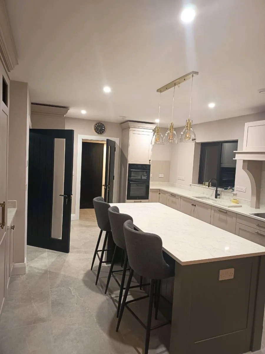 Painting and decorating - Image 4