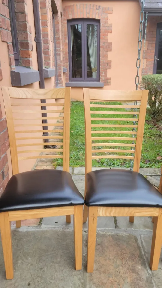 Four dining room chairs - Image 2