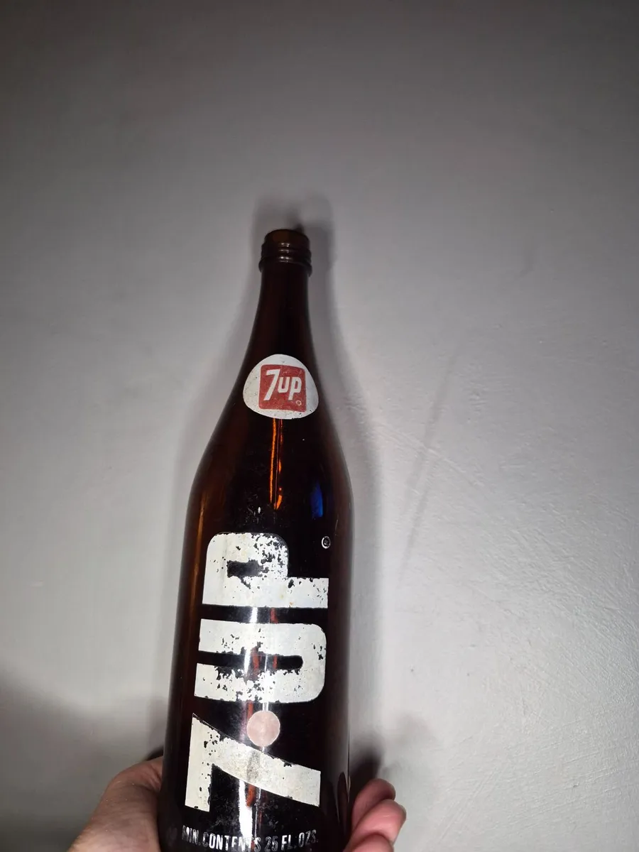 Vintage bottles - Image 4