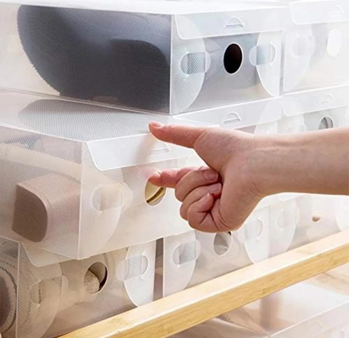 22 x Clear Plastic Storage Shoe Boxes NEW - Image 4