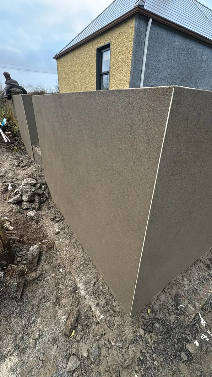 Plasterer available - Image 2