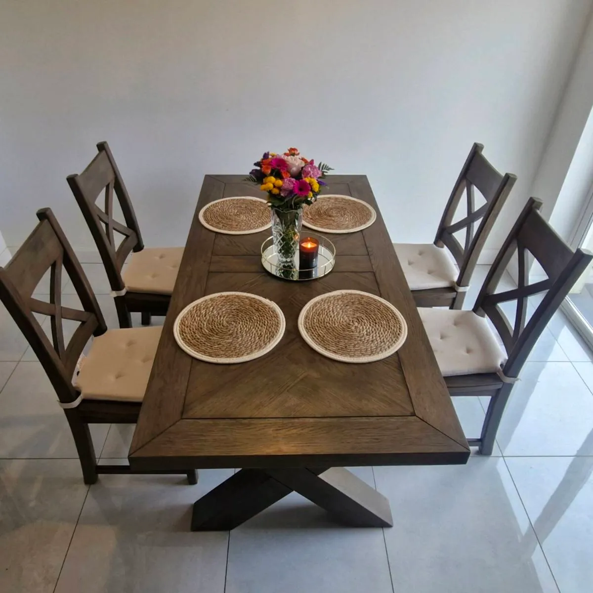 Dining Table & 6 Chairs – Excellent Condition - Image 4