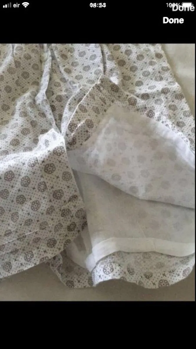 Girls new shorts 3-6 mths €3 - Image 2