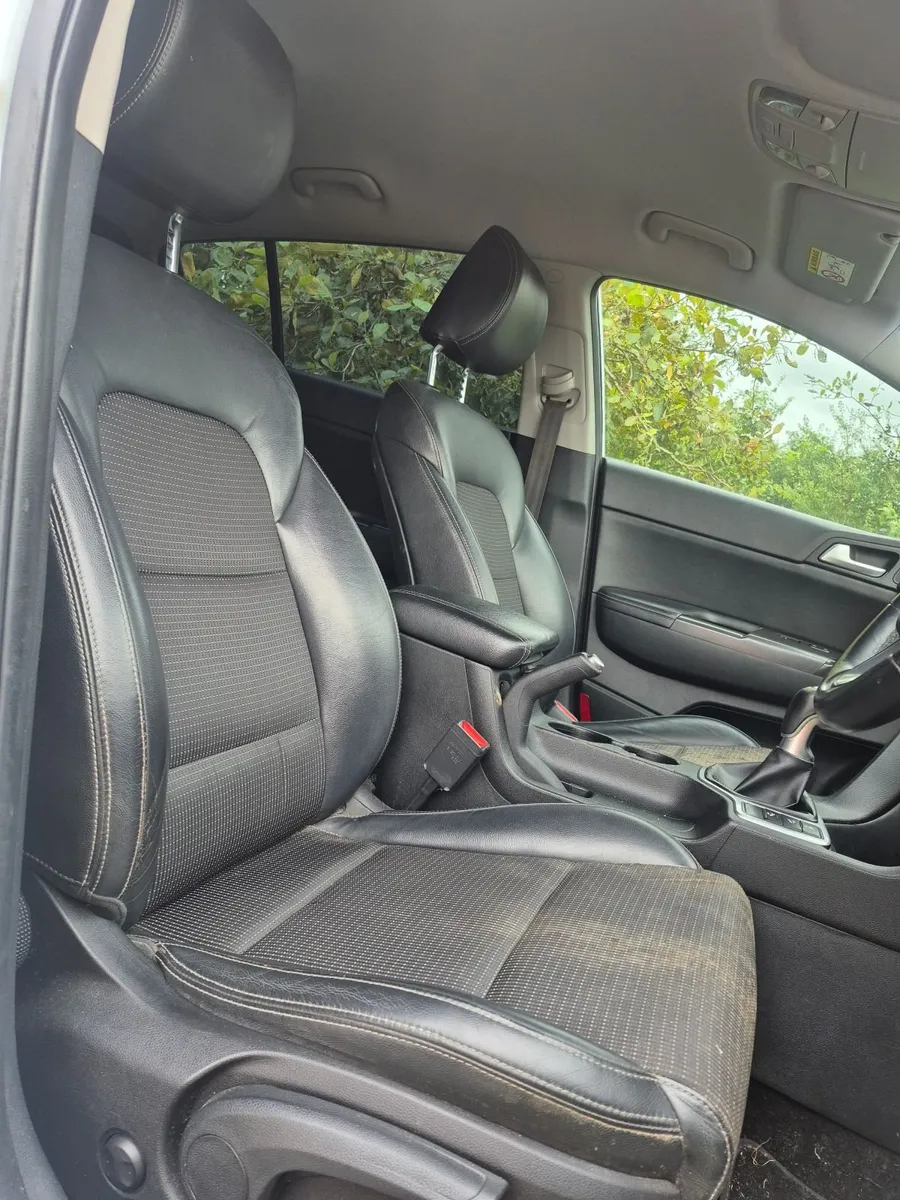Kia sportage 1.7 diesel manual breaking - Image 4