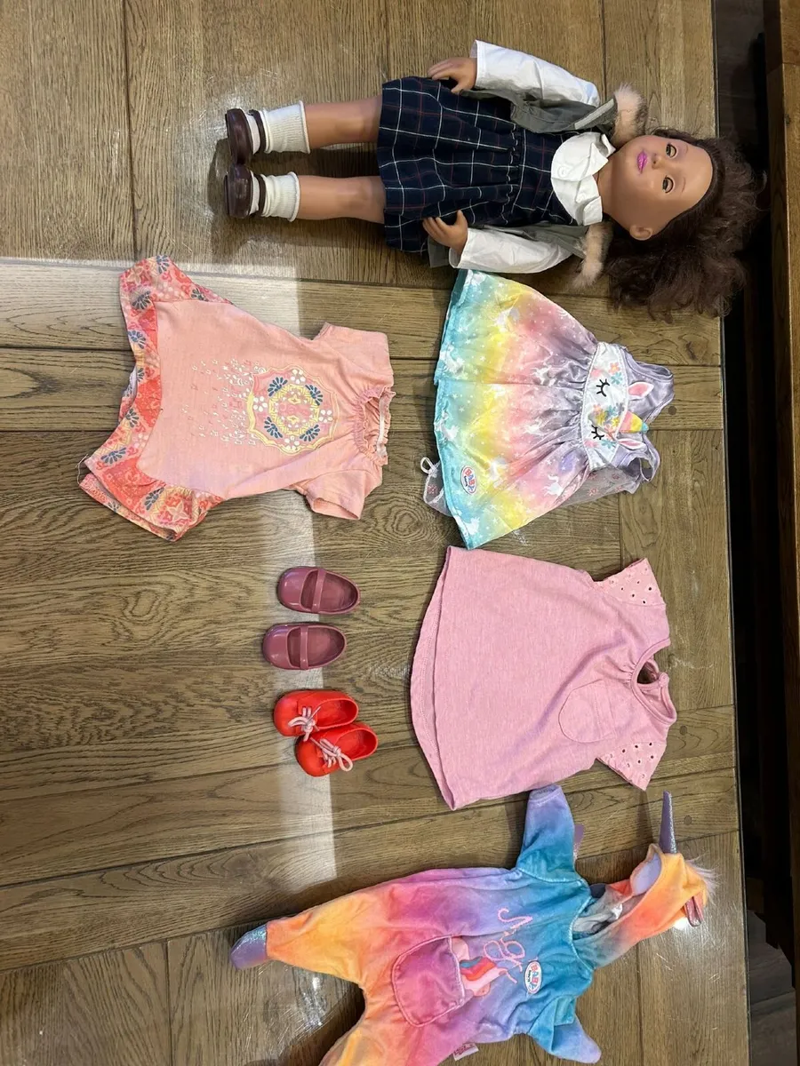 2 Our Generation dolls - Image 1