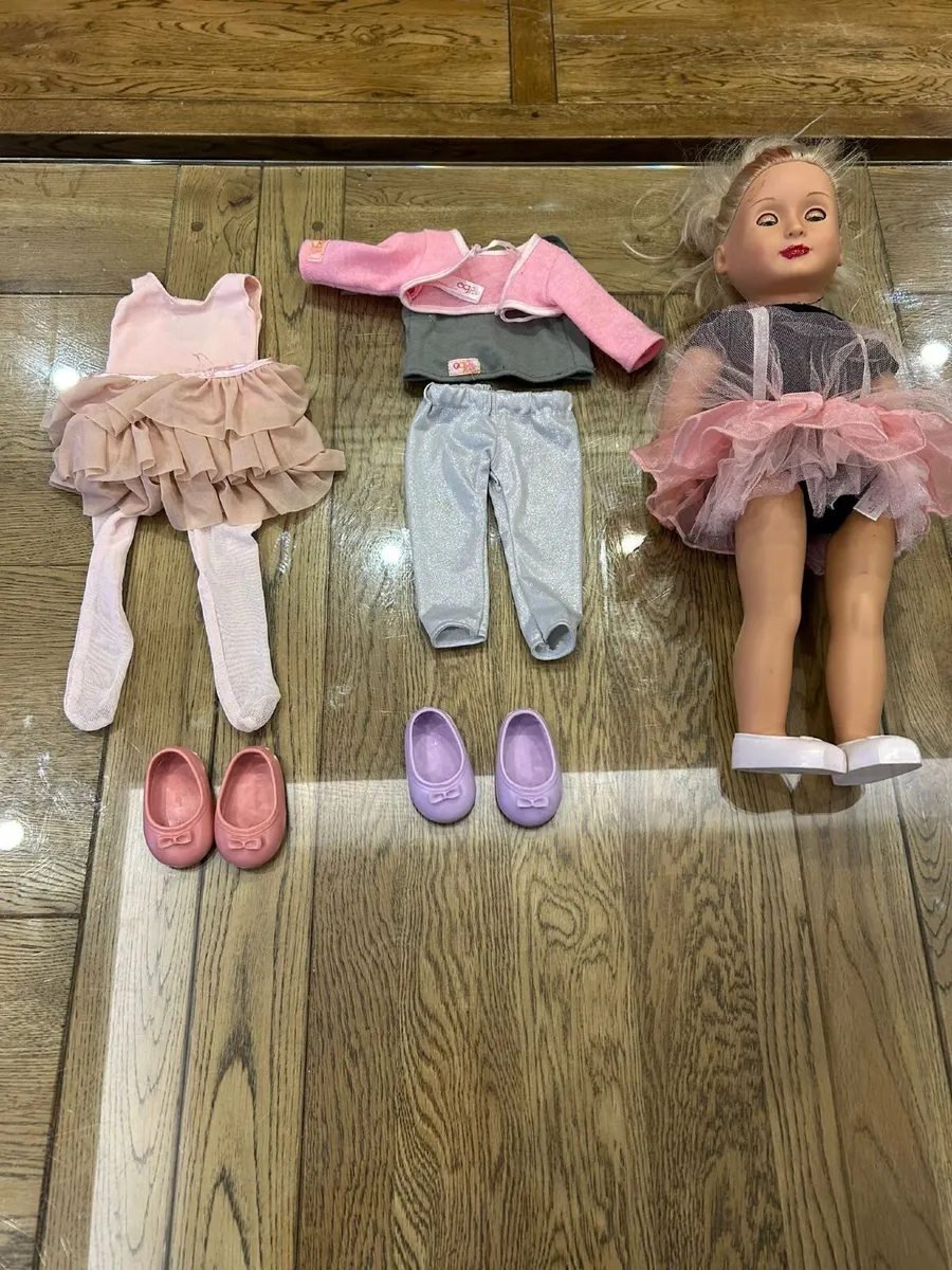 Our Generation Ballet Doll PLUS additional clothes - Image 2