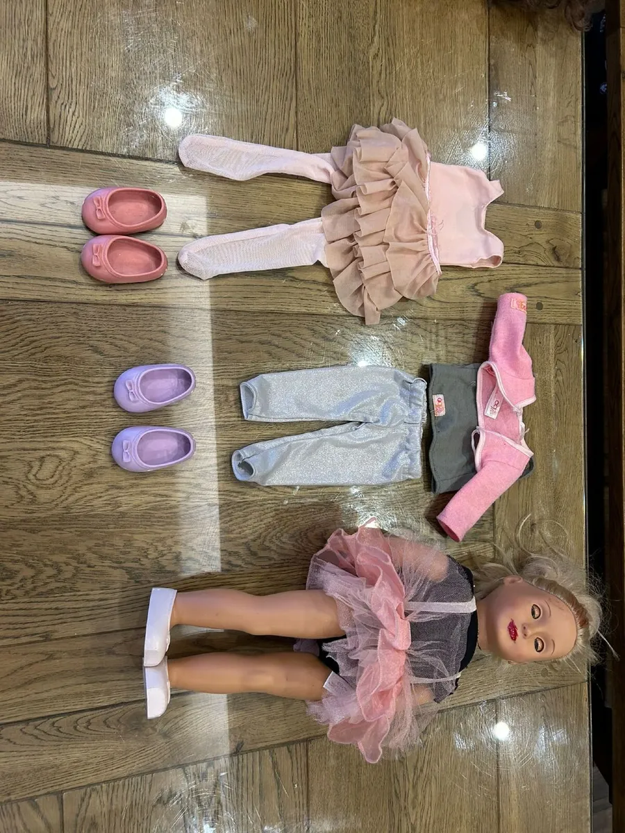 Our Generation Ballet Doll PLUS additional clothes - Image 1
