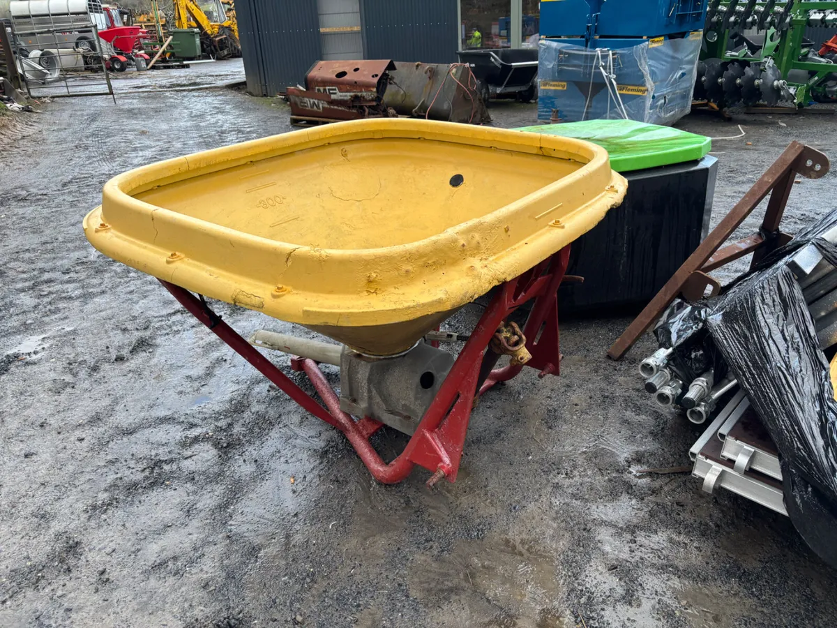 Fertilizer Spreader Vicon - Image 3