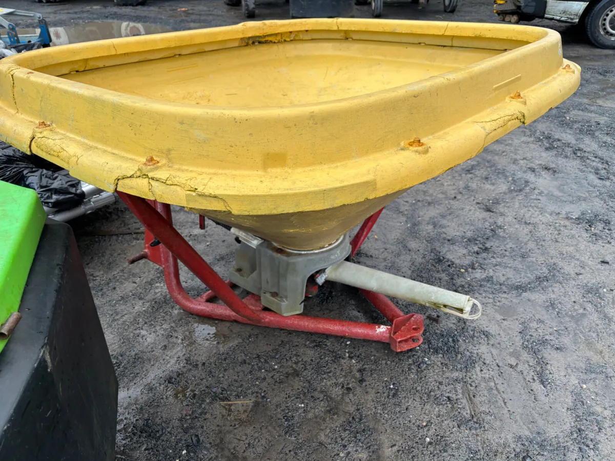 Fertilizer Spreader Vicon - Image 4