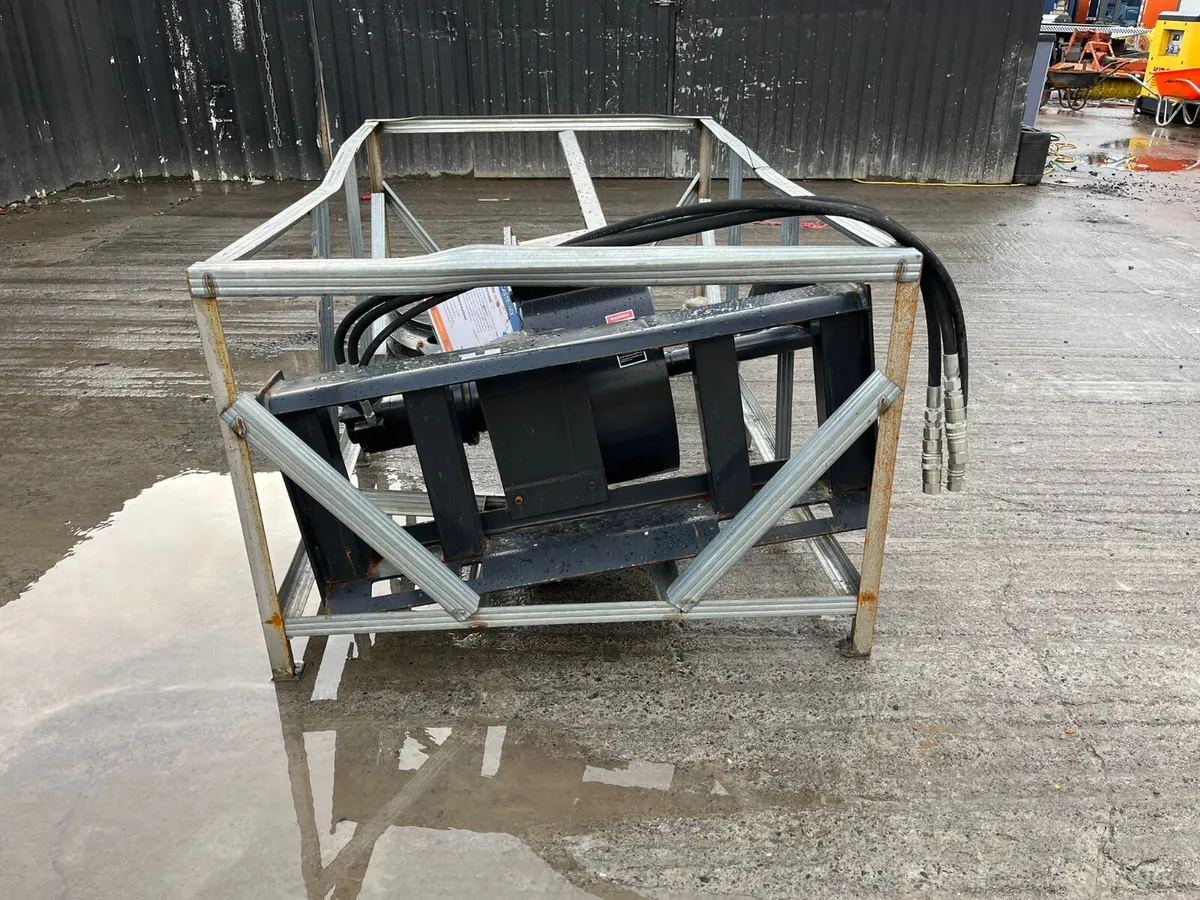 Castronix Hydraulic Trencher – To Suit Skid Steer - Image 3