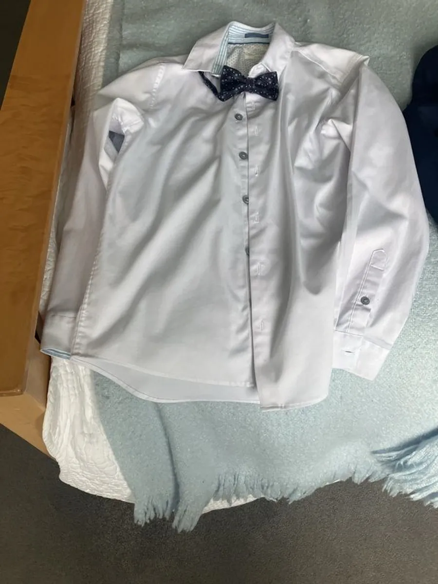 boys navy communion suit - Image 2