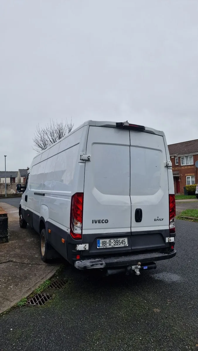 Iveco Daily 3.5T LWB Fridge Van – Tested & Taxed - Image 2