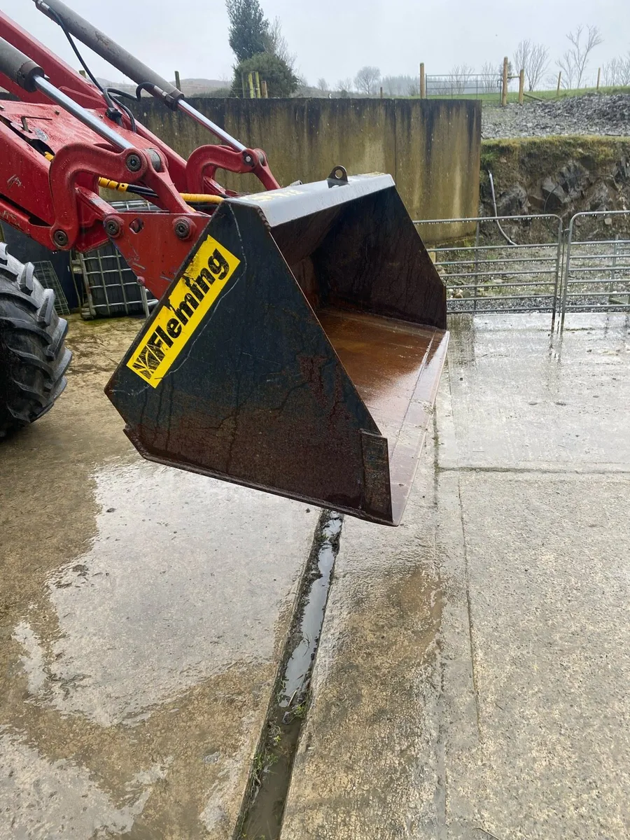 6ft Bucket - Image 1