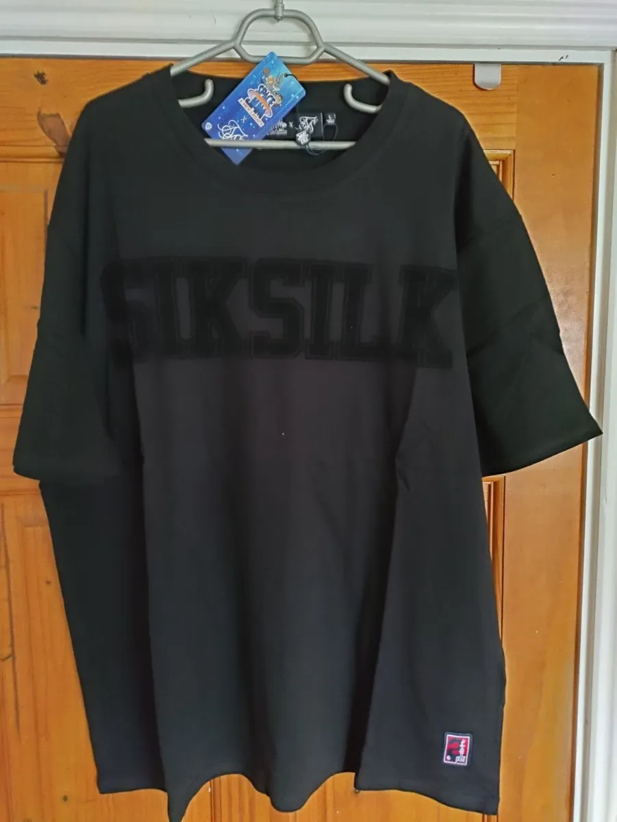 SikSilk Space Jam 2 shirt L New - Image 1