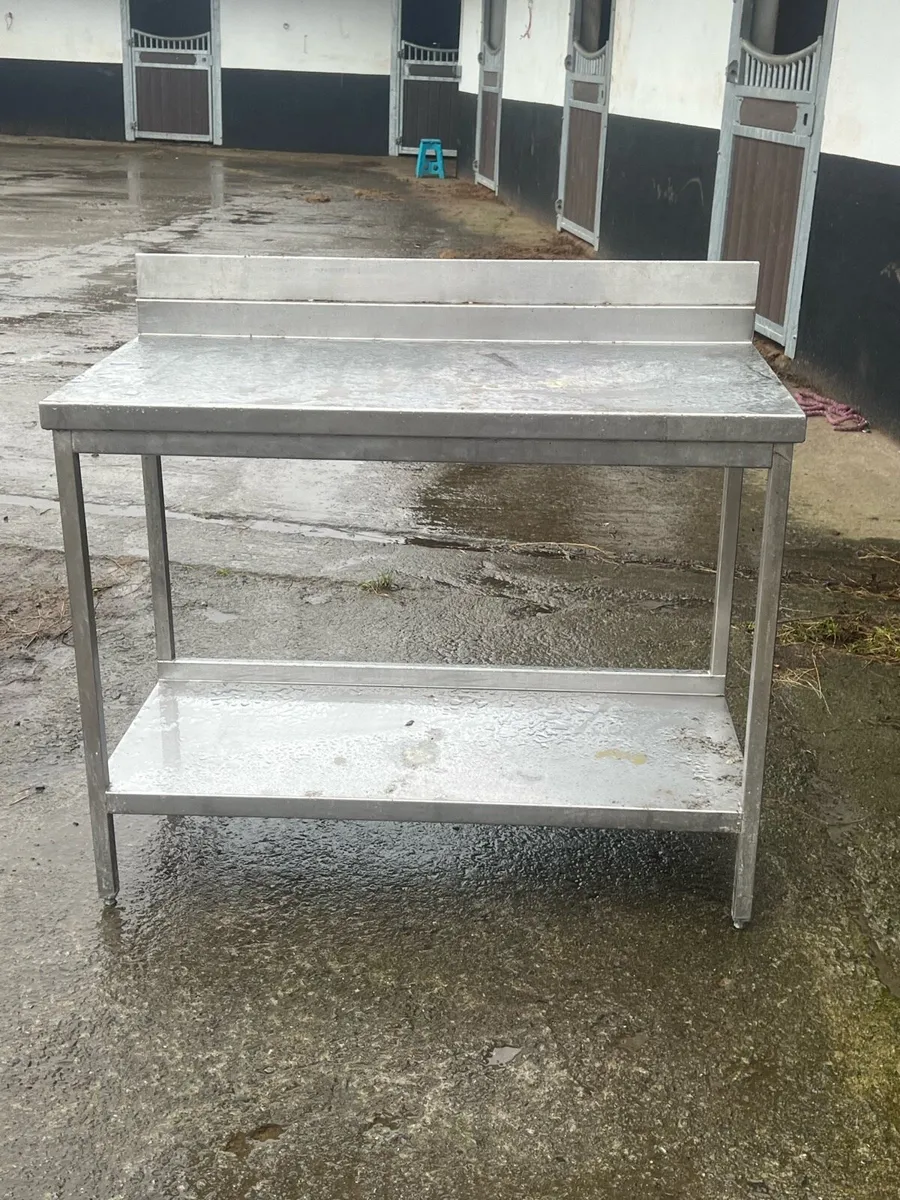 Stainless steel table - Image 1