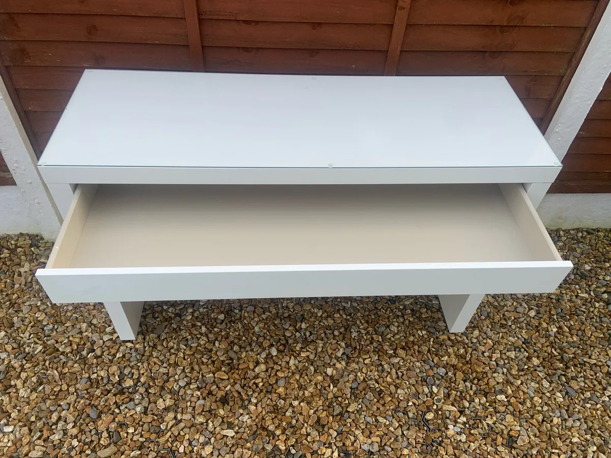 Dressing Table - Image 4