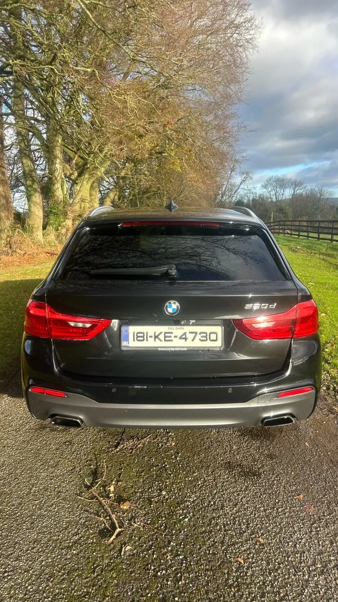 BMW 5 Series Touring - Image 3