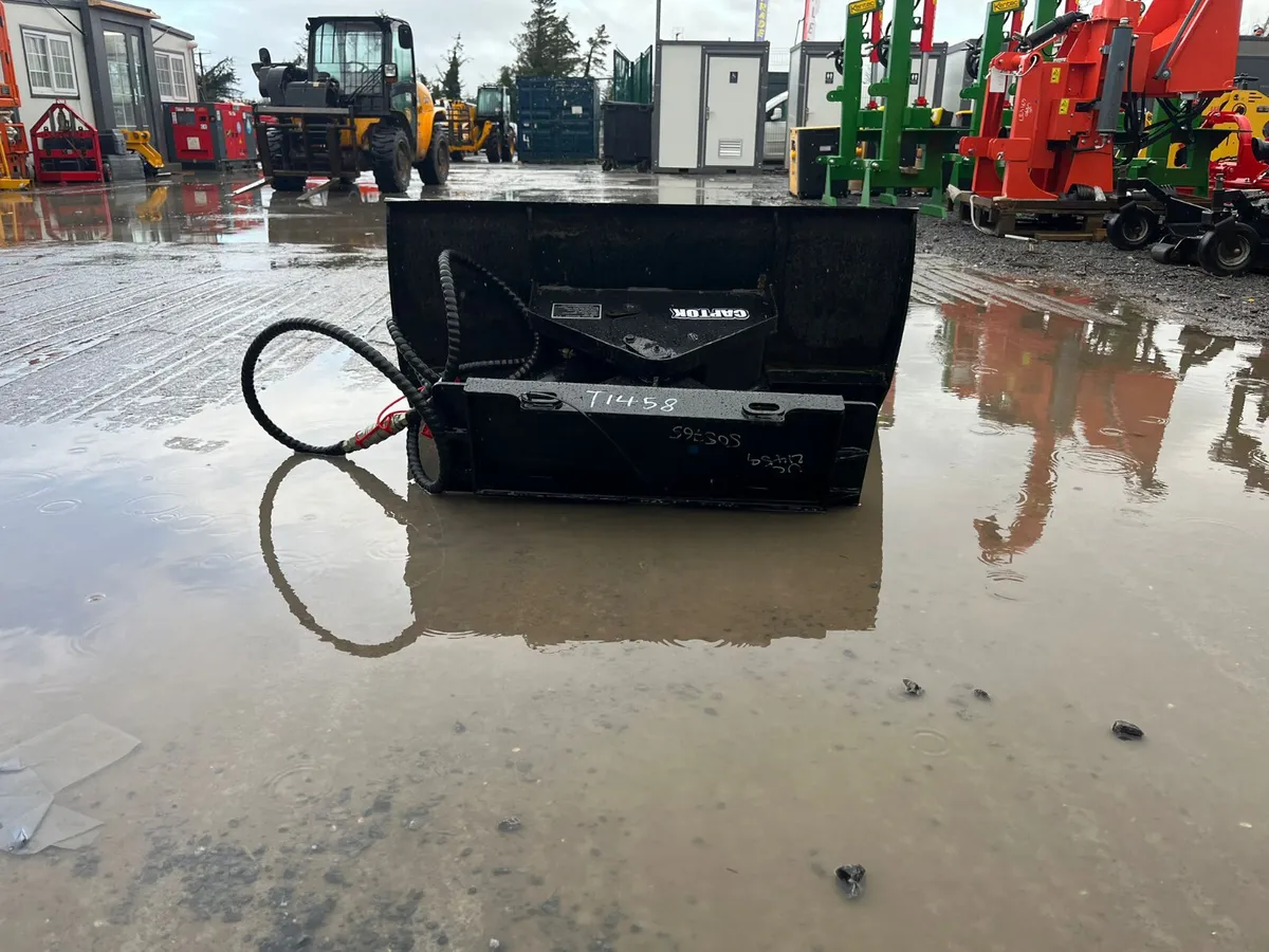 Captok Hydraulic Tilting Snow Shovel - Image 3