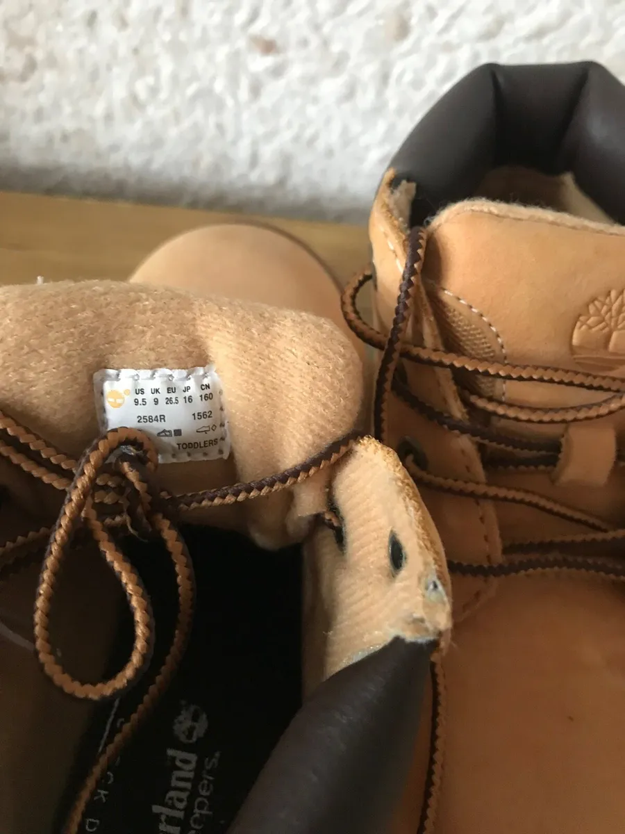 Toddlers Timberland boots - Image 3