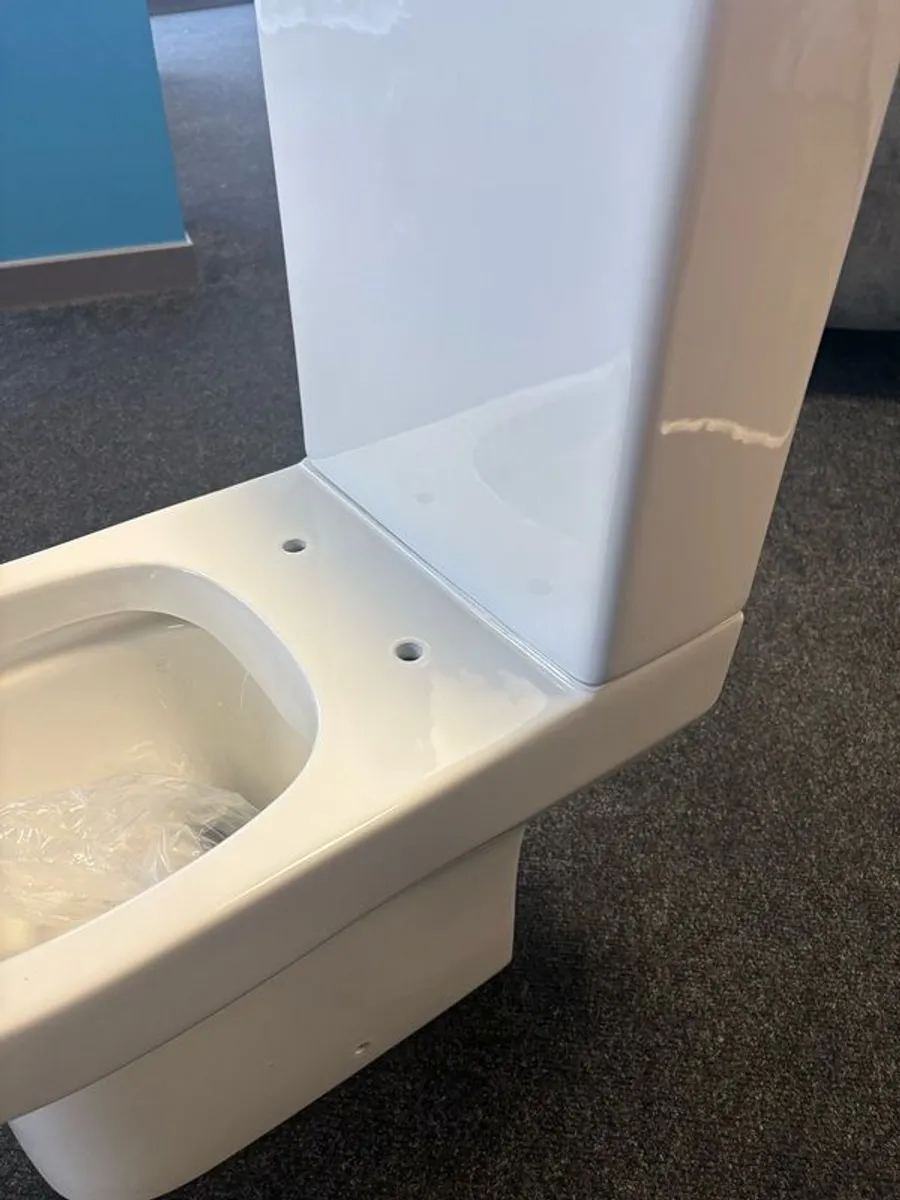 Round Toilet Fully BTW include Soft Close Seat & Cover - Image 2