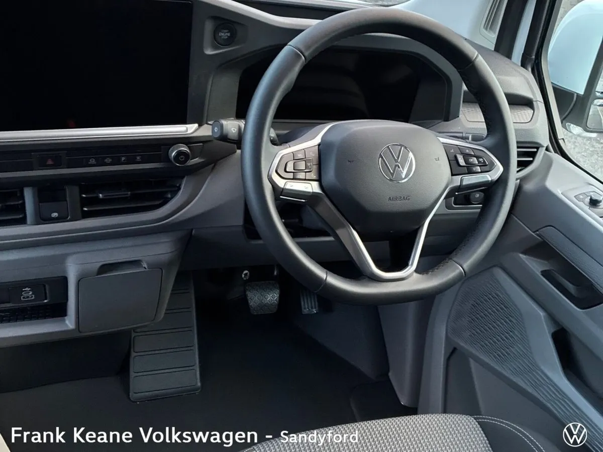 Volkswagen Transporter HIGHLINE AUTO 30 LWB 170BHP - Image 2