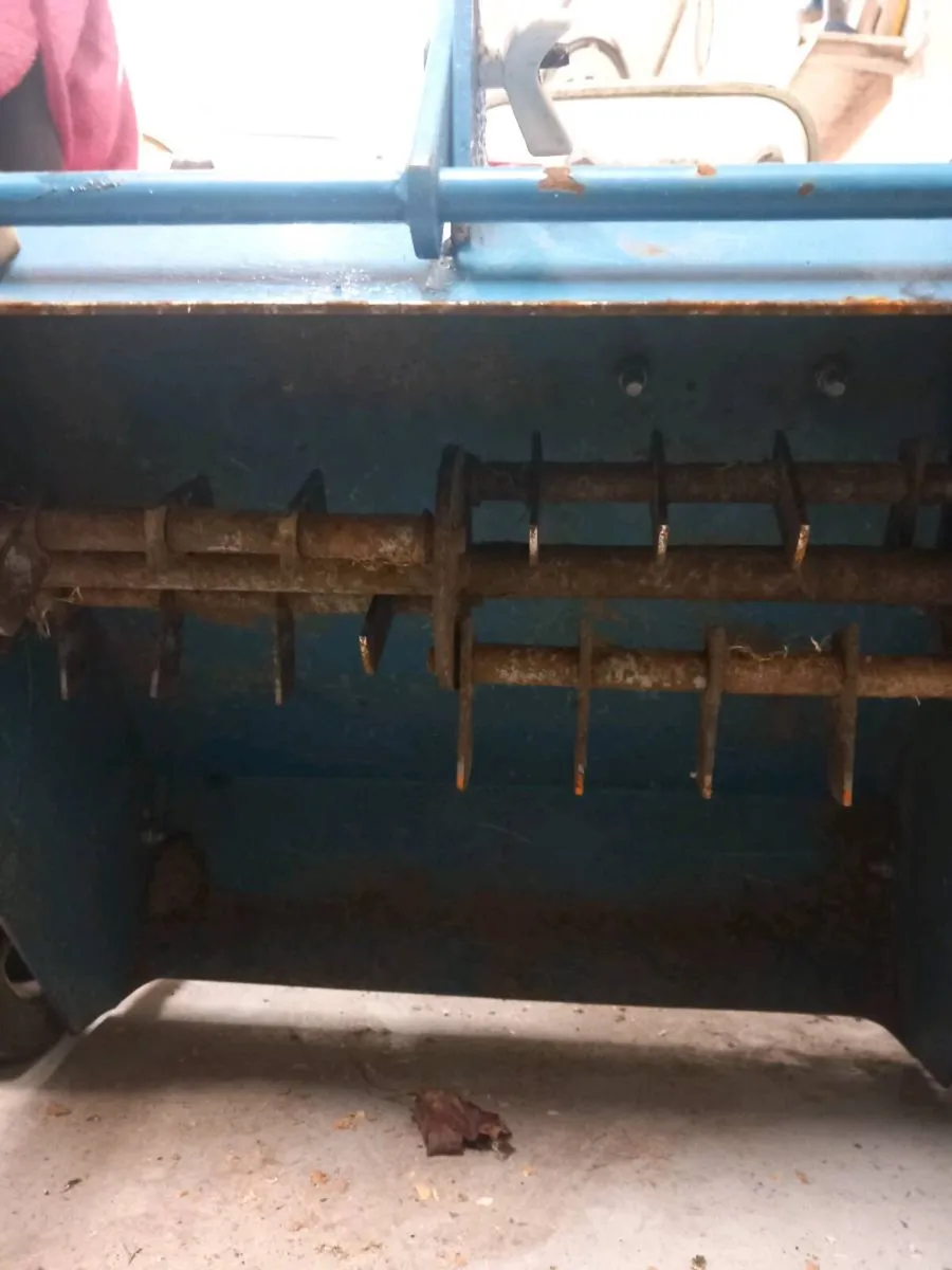 Garden/lawn scarifier - Image 4