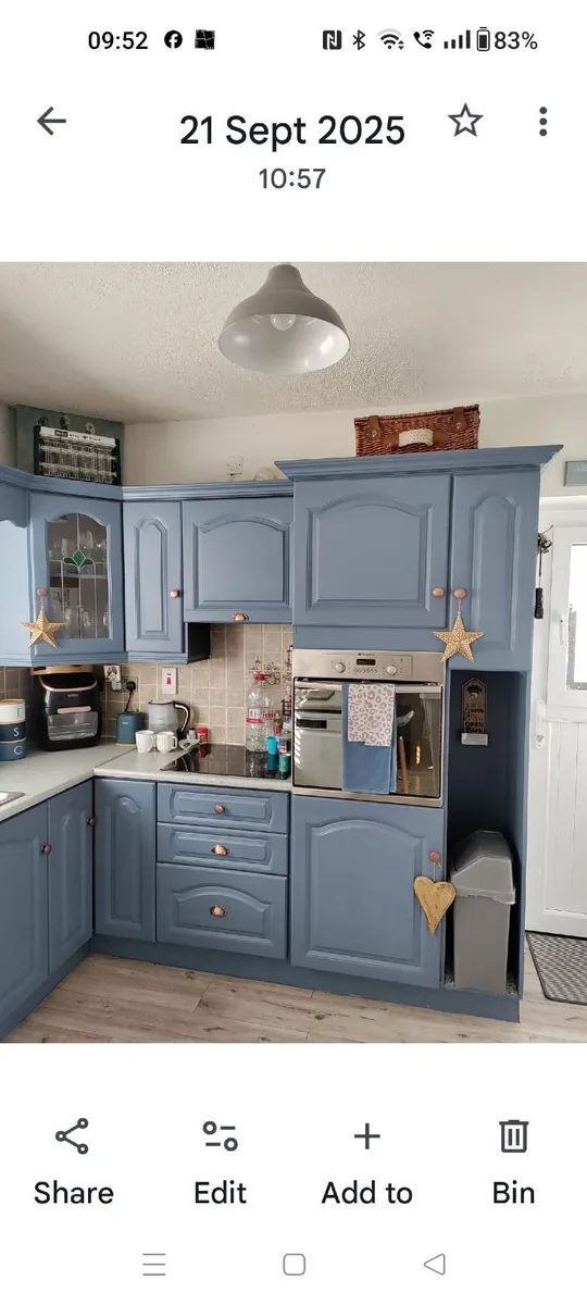 Kitchen with or without appliances - Image 1