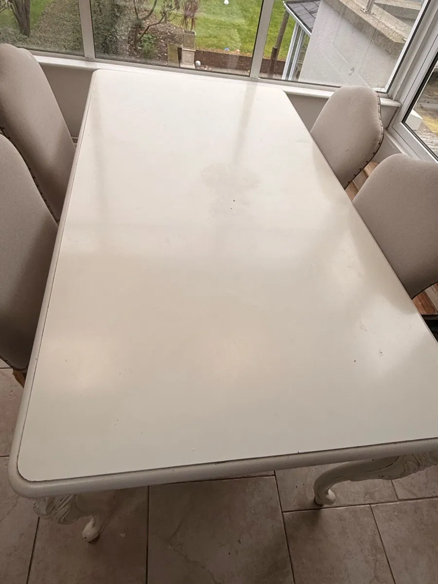 Dining table - Image 3