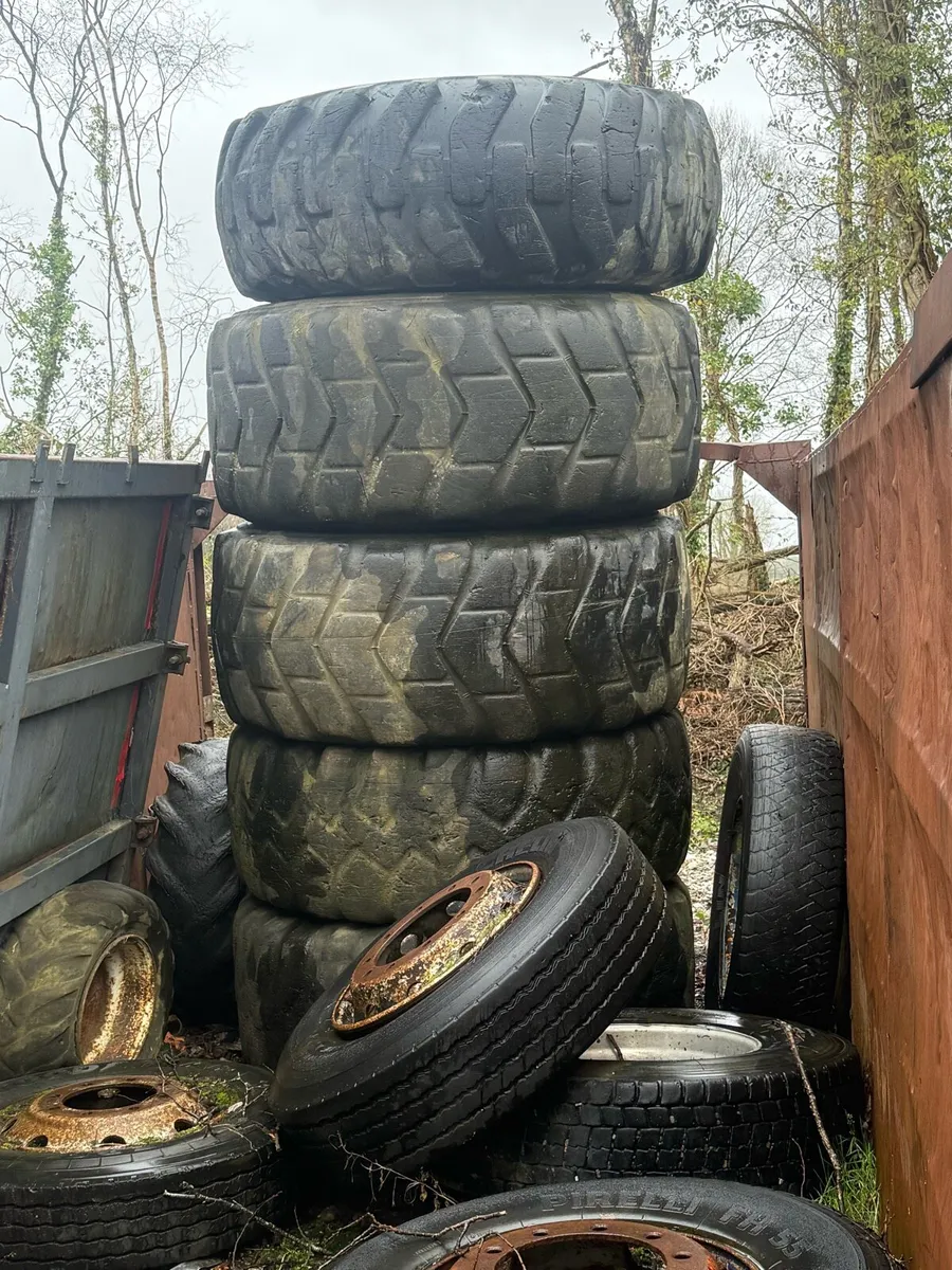 Dumper wheels 10stud of moxy - Image 2