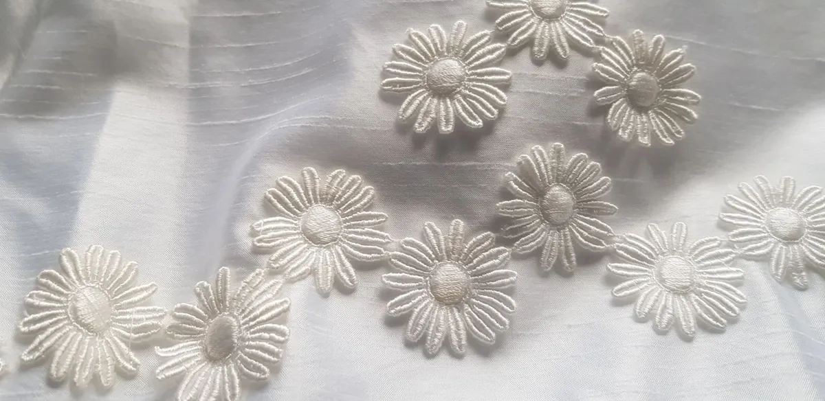 Communion dress - Image 4