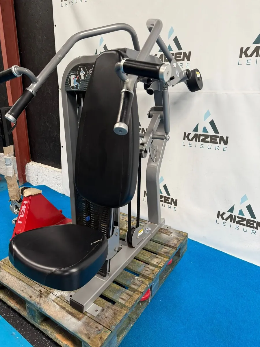 Nautilus Evo Seated Overhead Press - Image 3