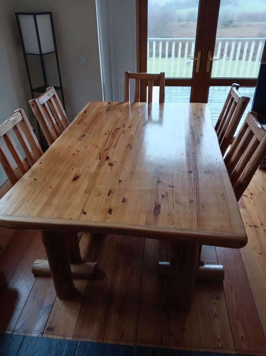 Table and Chairs - Image 1