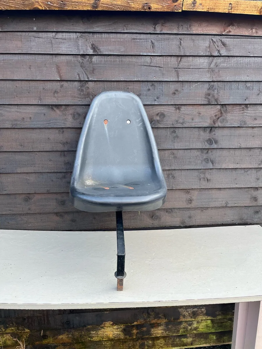 Passenger seat for a go cart - Image 2